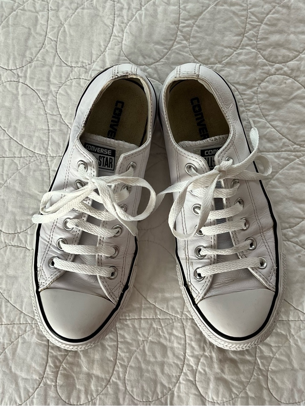 Converse White Leather Chuck Taylor Low-Top Lace-Up Sneakers Classic Prepster - Picture 7 of 8